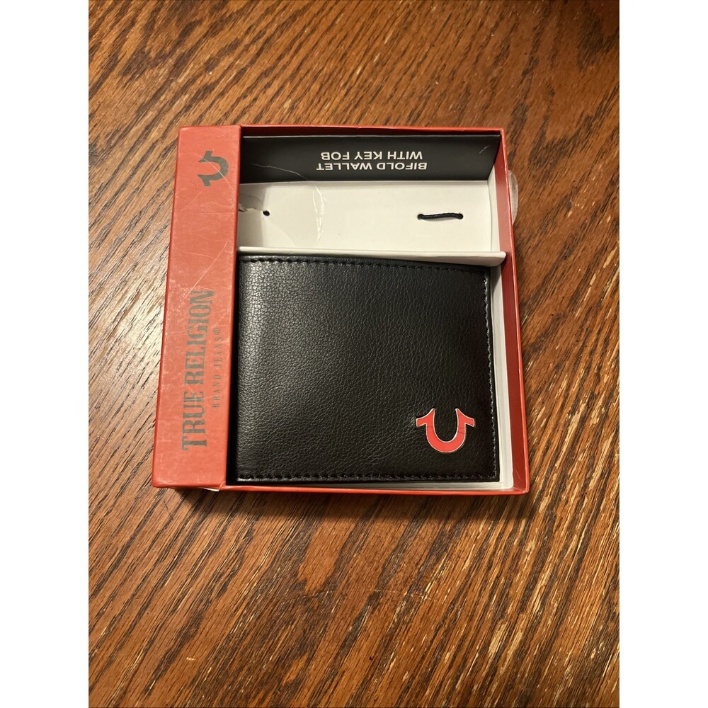 True Religion RFID Marcus Slim Bifold Wallet & Key Clasp Gift Set Limited NWT